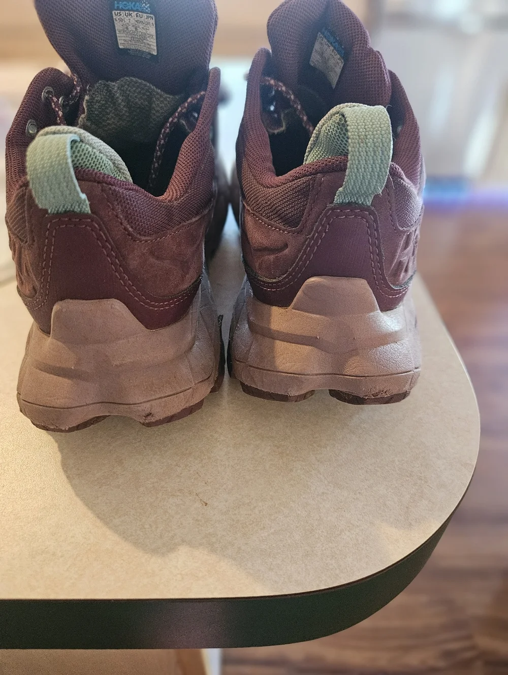 Womens Rare Color  Hoka Sneakers - 8.50 - Picture 6 of 8